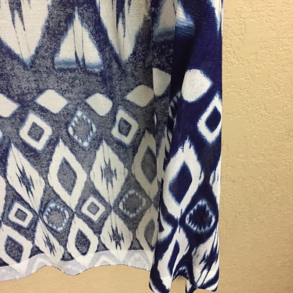 SALE
 Chico’s Size 0 Small Blue White Flowy CardiganF45 - Picture 4 of 6